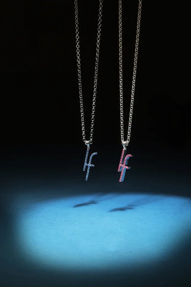 藤原樹　トレカ　infaction THE RAMPAGE藤原樹、誕生日に「Infaction」新作を発売。赤と青の